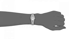 Carica l'immagine nel visualizzatore di Gallery, Casio Orologio Analogico Classico Quarzo Donna con Cinturino in Acciaio Inox... - Ilgrandebazar