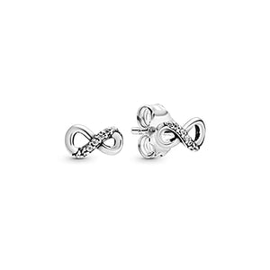 Orecchino a perno da Donna in Argento Sterling 925 con Orecchino a perno da Donna in Argento Sterling 925 con