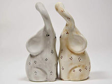 Carica l&#39;immagine nel visualizzatore di Gallery, Coppia elefanti in ceramica intrecciati fatti e decorati a mano - Ilgrandebazar