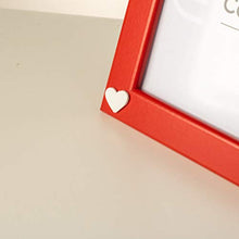 Carica l&#39;immagine nel visualizzatore di Gallery, Cornici Rossa per foto in legno con la scritta Family e decorata con... - Ilgrandebazar