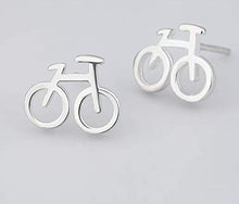 Carica l&#39;immagine nel visualizzatore di Gallery, Izie Jewellery - Piccoli orecchini a perno a forma di bicicletta, in argento... - Ilgrandebazar