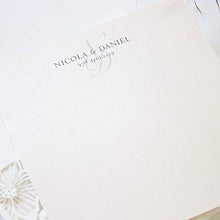 Carica l&#39;immagine nel visualizzatore di Gallery, 50 CARTE CONFEZIONE Partecipazioni matrimonio crema leggera taglio laser fai... - Ilgrandebazar