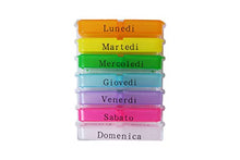 Carica l'immagine nel visualizzatore di Gallery, PortaPillole Settimanale (ITALIANO) Contenitore per Pillole CASSETTO, Colorat