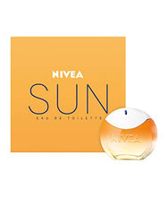 Carica l&#39;immagine nel visualizzatore di Gallery, NIVEA SUN Eau de Toilette (1 x 30 ml) con il profumo originale della crema...
