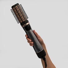 Carica l&#39;immagine nel visualizzatore di Gallery, Remington Spazzola Rotante per Capelli, Asciugacapelli, 1000 W, Setole Morbide (40/50 mm), 2 Velocità e Temp, Rivestimento in Ceramica con Cheratina e Olio di Mandorle, Keratin Protect AS8811