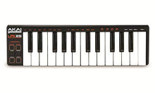 Carica l&#39;immagine nel visualizzatore di Gallery, AKAI Professional LPK25 Tastiera Controller MIDI Portatile, USB, con 25...