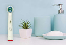 Carica l'immagine nel visualizzatore di Gallery, 8 Testine di Ricambio Oral B Compatibili Precision Clean Generiche 3AG + 8...