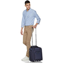 Carica l'immagine nel visualizzatore di Gallery, AmazonBasics - Bagaglio per vano sottosedile, Blu scuro 41cm, Navy Blue