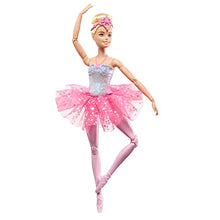 Carica l&#39;immagine nel visualizzatore di Gallery, Barbie Dreamtopia Luci Scintillanti - Bambola Barbie, Ballerina Magico Tutu, magica ballerina dai capelli biondi, con luci, coroncina e tutù rosa, Giocattolo per Bambini 3+ Anni, HLC25