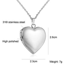 Carica l&#39;immagine nel visualizzatore di Gallery, PAURO - Collana da donna in acciaio inox con medaglione a forma di cuore - Ilgrandebazar