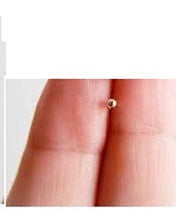 Carica l&#39;immagine nel visualizzatore di Gallery, MINI POINT PLUG D&#39;OR petites boucles d&#39;oreilles délicates - Ilgrandebazar
