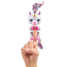 Carica l&#39;immagine nel visualizzatore di Gallery, Giochi Preziosi Wowwee Fingerlings Unicorno Gigi, Gemma, Alika, Modelli... - Ilgrandebazar