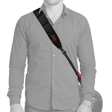 Carica l&#39;immagine nel visualizzatore di Gallery, Cinturino per casco da moto - Potrai avere le mani libere. Accessorio Black - Ilgrandebazar