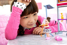 Carica l&#39;immagine nel visualizzatore di Gallery, Barbie- Carriere Insegnante di Musica Playset con 2 Bambole, Lavagna, 4... - Ilgrandebazar