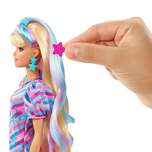 Barbie - Super Chioma Bambola con abito a stelle, capelli fantasia lunghi 21,6cm, 15 accessori alla moda - 8 con effetto cambia colore, Giocattolo per Bambini 3+ Anni, HCM88