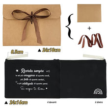 Carica l'immagine nel visualizzatore di Gallery, BETESSIN Borsa Amicizia Mini Pochette Buste Kraft Scritta Ricorda sempre Tu sei più coraggiosa Regalo Amica Compleanno Laurea Natale Pensione Donna Borsa Trucchi Costumi