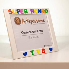 Carica l&#39;immagine nel visualizzatore di Gallery, Cornici per foto in legno con la scritta Super Nonno TVB e decorata con... - Ilgrandebazar