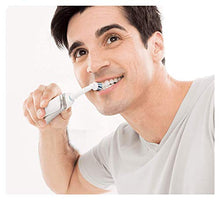 Carica l&#39;immagine nel visualizzatore di Gallery, Oral-B Vitality Crossaction Spazzolino Elettrico 2D Ricaricabile con... - Ilgrandebazar