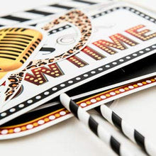 Carica l&#39;immagine nel visualizzatore di Gallery, Sfondo a tema Film Hollywood e studio puntelli. Fondale foto dress-up,...