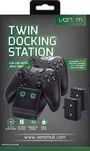 Carica l&#39;immagine nel visualizzatore di Gallery, Venom Twin Docking Station da XBOX One - Base di Ricarica per 2 Black