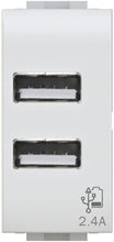 Carica l'immagine nel visualizzatore di Gallery, 4Box, USB 2.4, Presa USB da muro 2.4 Ampere, Compatibile con Bticino Livinglight, Bianca
