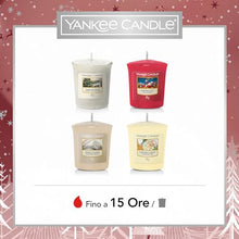 Carica l'immagine nel visualizzatore di Gallery, Set regalo Yankee Candle | 4 candele votive profumate | Collezione Bright Lights | Regali di Natale perfetti per le donne