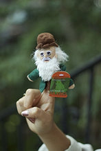 Carica l&#39;immagine nel visualizzatore di Gallery, Unemployed Philosophers Guild Leonardo da Vinci Finger Puppet multicoloured - Ilgrandebazar