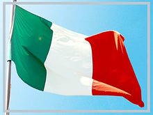 Carica l'immagine nel visualizzatore di Gallery, Bandiere di aricona - bandiera dell'Italia, resistente alle intemperie con 2 occhielli in metallo - bandiera nazionale italiana 90 x 150 cm, tricolore