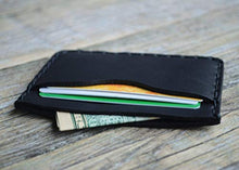 Carica l&#39;immagine nel visualizzatore di Gallery, Nero Portafoglio in pelle. Portacarte di credito, contanti o carta...