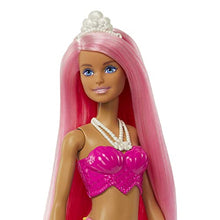 Carica l&#39;immagine nel visualizzatore di Gallery, Barbie - Dreamtopia Sirena Bambola capelli rosa con coda rosa e giallo sfumati e coroncina, Giocattolo per Bambini 3+ Anni, HGR11