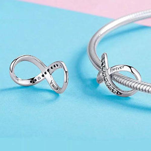 FeatherWish - Ciondolo a forma di infinito con incisione"Family Argento - Ilgrandebazar