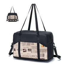 Carica l&#39;immagine nel visualizzatore di Gallery, BAGZY Bagaglio a Mano 40x20x25 Ryanair，Scalabile Borsone da Viaggio Valigia per Weekend Borsoni Pieghevole Leggero Borsa Palestra Impermeabile Borsa Sportiva，Modello di Giornale