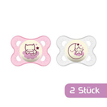 Carica l&#39;immagine nel visualizzatore di Gallery, MAM 523322 - Ciuccio &quot;Night&quot; in silicone per bambine da 0 a 6 mesi, Rossa