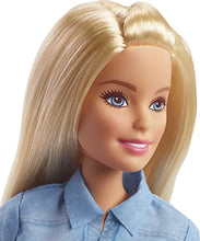 Carica l&#39;immagine nel visualizzatore di Gallery, Barbie Set da Viaggio - Bambola con Valigia Apribile e Cucciolo - Abito di Jeans - Adesivi - 10+ Accessori - Regalo per Bambini 3+ Anni, FWV25