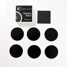 Carica l&#39;immagine nel visualizzatore di Gallery, VeloChampion - Kit di toppe autoadesive leggere per riparazione pneumatici...
