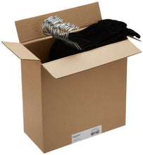 Carica l&#39;immagine nel visualizzatore di Gallery, AmazonBasics - Gruccia in velluto per abiti e camicie, 50 50 pezzi, Nero