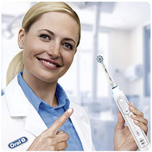 Carica l&#39;immagine nel visualizzatore di Gallery, Oral-B Testine di Ricambio per Spazzolino Elettrico Sensi Ultrathin sensitive, 5 Pz