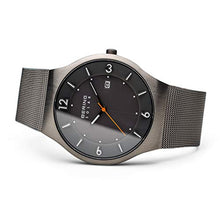 Carica l'immagine nel visualizzatore di Gallery, BERING Orologio Analogico Solare Uomo con Cinturino in Acciaio Inox 14440-077 - Ilgrandebazar