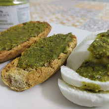 Carica l'immagine nel visualizzatore di Gallery, Pesto Di Pistacchio 60% Salato Condimento Siciliano Ideale Per Pasta Pizza...