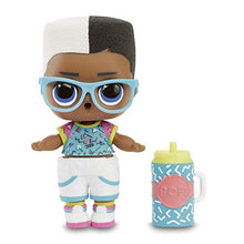 Carica l&#39;immagine nel visualizzatore di Gallery, LOL Surprise Boys 7 sorprese, One Random - Ilgrandebazar
