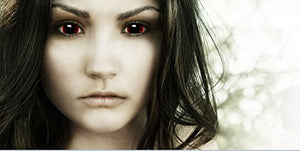 Lenti a contatto colorate"Mini Sclera Hangman" + capsule di sangue finto +... - Ilgrandebazar