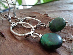 ✿ LONG OVAL & GREEN ROUND STONE ✿ Orecchini etnici con ganci lunghi decorati