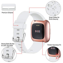 Carica l&#39;immagine nel visualizzatore di Gallery, Oielai per Cinturino Fitbit Versa 2/Cinturino Versa, Piccolo, Bianca