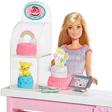 Carica l&#39;immagine nel visualizzatore di Gallery, Barbie La Pasticceria Playset con Bambola Bionda, Isola per Cucinare, Forno e Accessori, Giocattolo per Bambini 4+ Anni