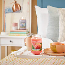 Carica l&#39;immagine nel visualizzatore di Gallery, Yankee Candle, Candela grande vaso, Rosa vaso - Ilgrandebazar