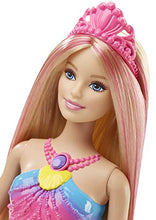 Carica l&#39;immagine nel visualizzatore di Gallery, Barbie Sirena Arcobaleno con Capelli Biondi, Luci Colorate, Si Attiva Sott&#39;Acqua,DHC40, Esclusivo Amazon