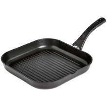 Carica l&#39;immagine nel visualizzatore di Gallery, AmazonBasics, Bistecchiera antiaderente, per piano cottura a induzione, 28 cm - Ilgrandebazar