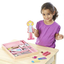 Carica l&#39;immagine nel visualizzatore di Gallery, Melissa and Doug Gioco magnetico Abby &amp; Emma Dress-up Set, Multicolore - Ilgrandebazar