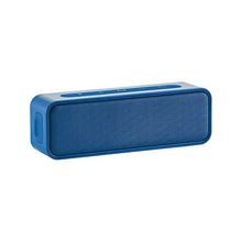 Carica l'immagine nel visualizzatore di Gallery, AmazonBasics - Altoparlante Bluetooth, design impermeabile, 9 watt, Blu