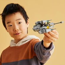 Carica l'immagine nel visualizzatore di Gallery, LEGO Star Wars The Mandalorian N-1 Fighter Microfighter 75363, Il Libro di Boba Fett Giocattolo con Minifigure di Baby Yoda